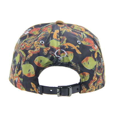 Özel Baskı Kampı Snapback 5 Panel Kapak Suede Vizör / Deri Kemerle
