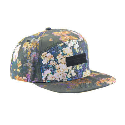 100% polyester 7 Panel Snapback Özel Kamp Şapkası Önünde Deri Yama Logo ile