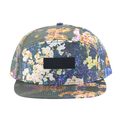 100% polyester 7 Panel Snapback Özel Kamp Şapkası Önünde Deri Yama Logo ile