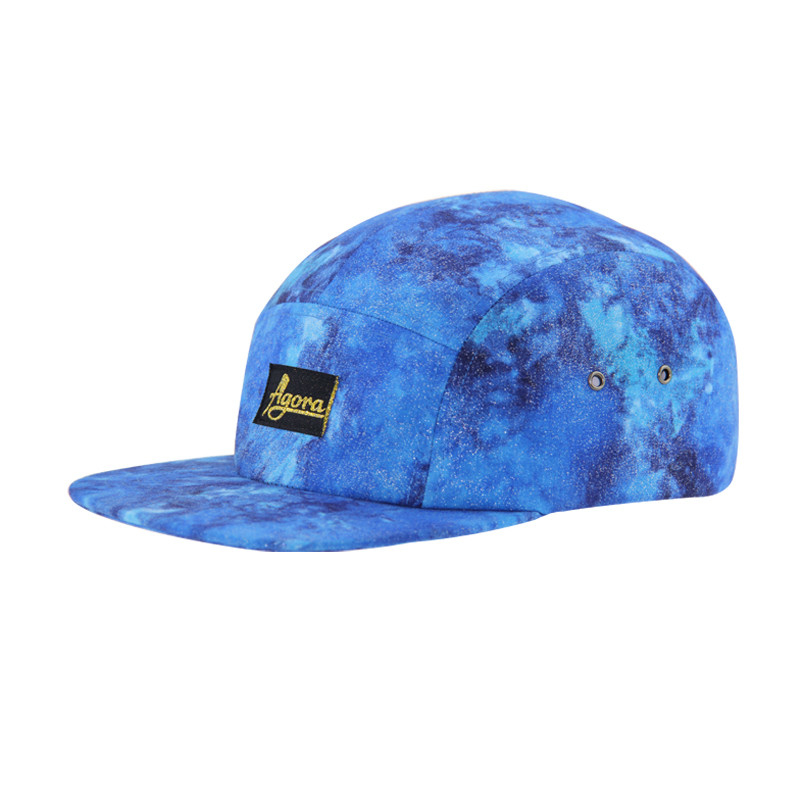 Özel 5 panel kamp şapkası tümüyle süblimasyon baskı ve dokuma yama logosu ile
